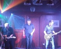 Pretty Vegas - North West Function and Wedding Band