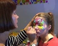 Painting Birthday girl