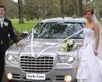 Style Wedding Cars, Limo, Wedding Car, Baby Bentley Wedding Car with Bride