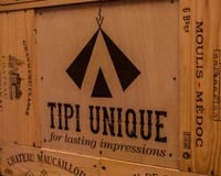 Reclaimed bar_closeup