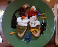 19-04-28 Bruchetta Tricalore starter