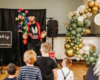 received_1528042104277918