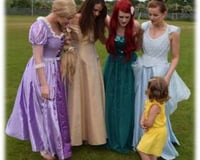 4 Princesses Together