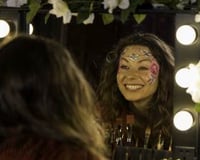 Nevchambers hen bride roses mirror glitter