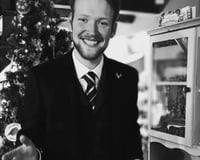 Christmas Close Up Magic