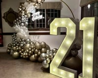 21st balloon hoop with light up 21
