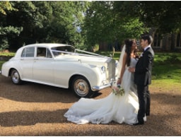 Elegance Wedding Cars logo