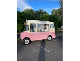 Mr Whippy Worcestershire logo