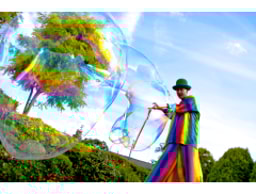 The Bezerkaz Circus logo