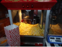 Memorable Treats logo