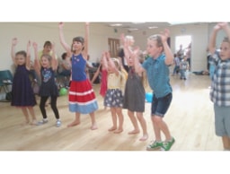 Wizzbang Entertainer logo