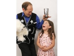 The Party Wizard logo