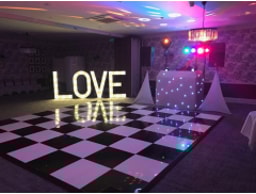 Magic Mirror Moments logo