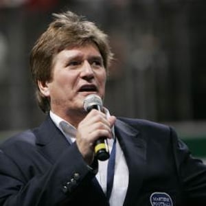 Hosting Sky Sports' Masters Football, UK & worlwide.