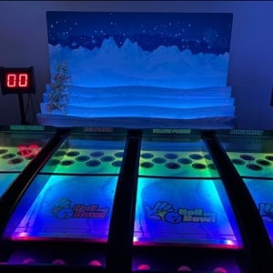 Kentucky Derby Hire - Roll & Bowl