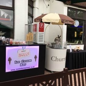 ice cream and churros shooters hill golf club