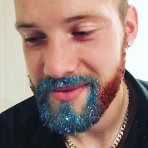 glitters face painting