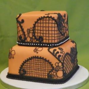 Black Lace Mini Wedding Cake