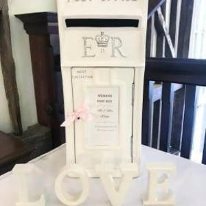 Royal Mail Postbox Hire in Hertfordshire, Bedfordshire, Essex & surrounding areas. 