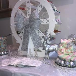 Sweet ferris wheel hire in Hertfordshire, Bedfordshire, Essex & surrounding areas. 