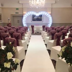 Wedding ceremony decor in Hertfordshire, Bedfordshire, Essex & surrounding areas. Perfect for weddings, birthdays & corporate events