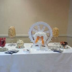 Sweet ferris wheel hire in Hertfordshire, Bedfordshire, Essex & surrounding areas. 