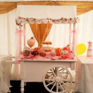 Pink Themed Candy Cart for Hire in Hertfordshire, Bedfordshire, Essex & surrounding areas. Perfect for weddings, birthdays & baby showers