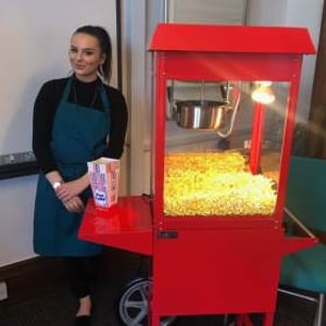 Popcorn machine hire in Hertfordshire, Bedfordshire, Essex & surrounding areas. Perfect for weddings, birthdays & corporate events