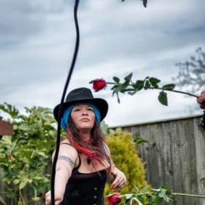 Captain Jackdaw three roses whip