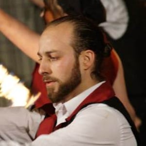 ADam - Fire artist (side profile HS)