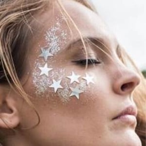 Face paint glitter white and stars