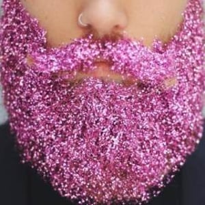 Glitter beard pink