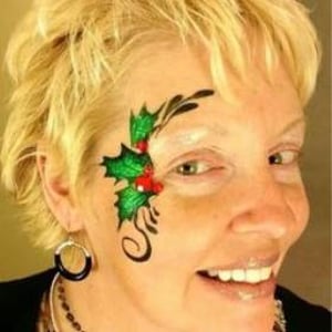 Face paint Holly eye