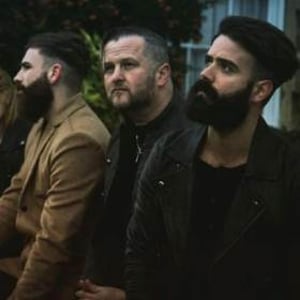 12299331_778168832305109_6840301661623015186_n (Custom)