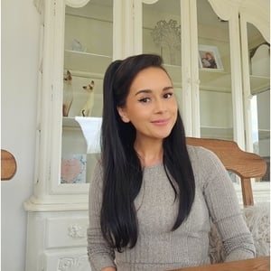 Lisa Evangelou owner of Cherry Blossom