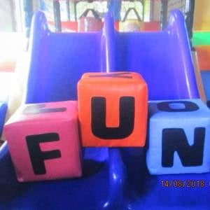 FUN BUS 005