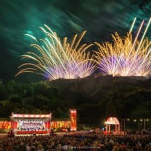 14124040_10153715765211231_211205816_o-1024x684