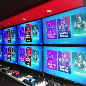 Station Wagon Gaming van (15)