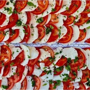EpiCatering Tomato Mozzarella Salad-1000