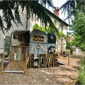 Vintage Horse Box Bar wedding set up 
