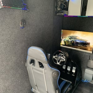 Gaming Van inside5