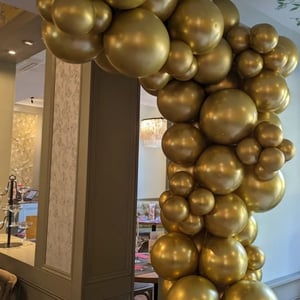 Diamante Balloon Display