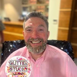 Beard + Glitter = cool 