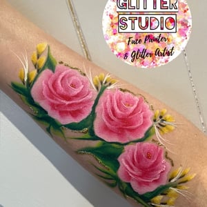 Roses & Rose 🌹 ☺️