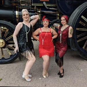 Chicas Locas Burlesque Charleston Flappers