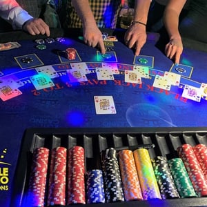 Blackjack fingers logo