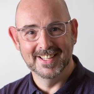 Joe Headshot smile 2021