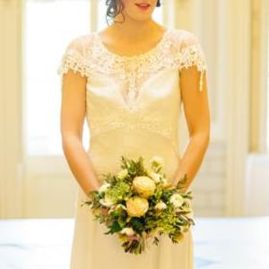 upton house brides posy green and white