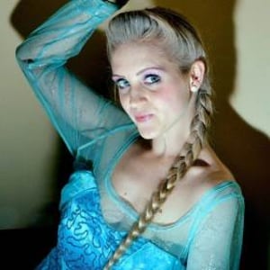 Snow Sister (No Wig)