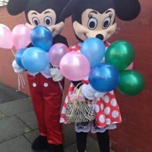 Mickey-and-Minnie-With-Balloons